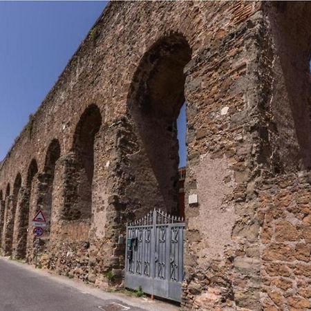 Appartamento Dell'Acquedotto Romano Exterior foto