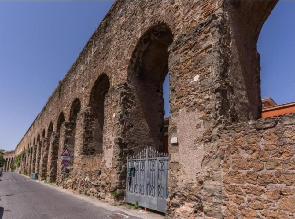 Appartamento Dell'Acquedotto Romano Exterior foto